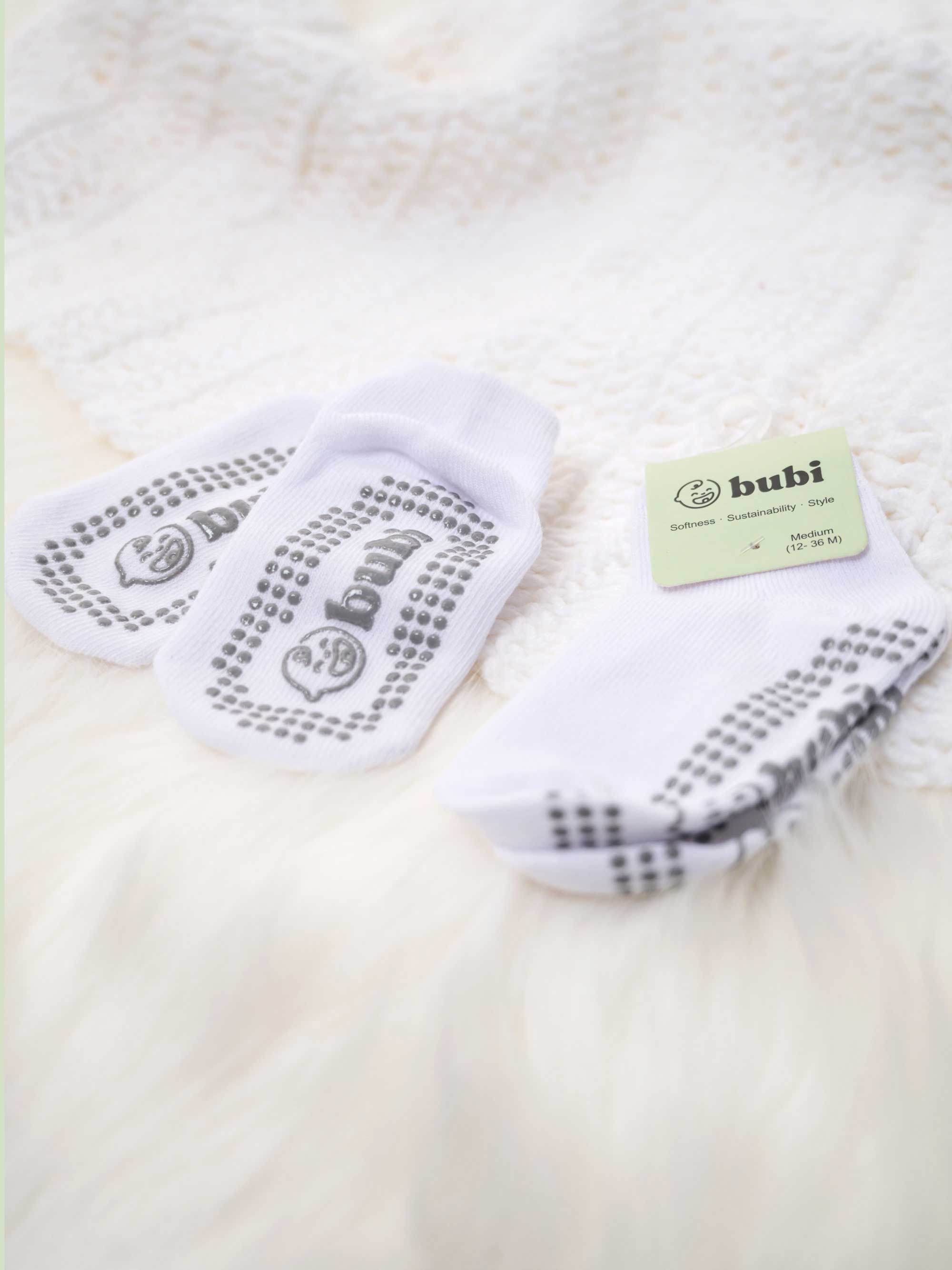 cotton baby socks - open view