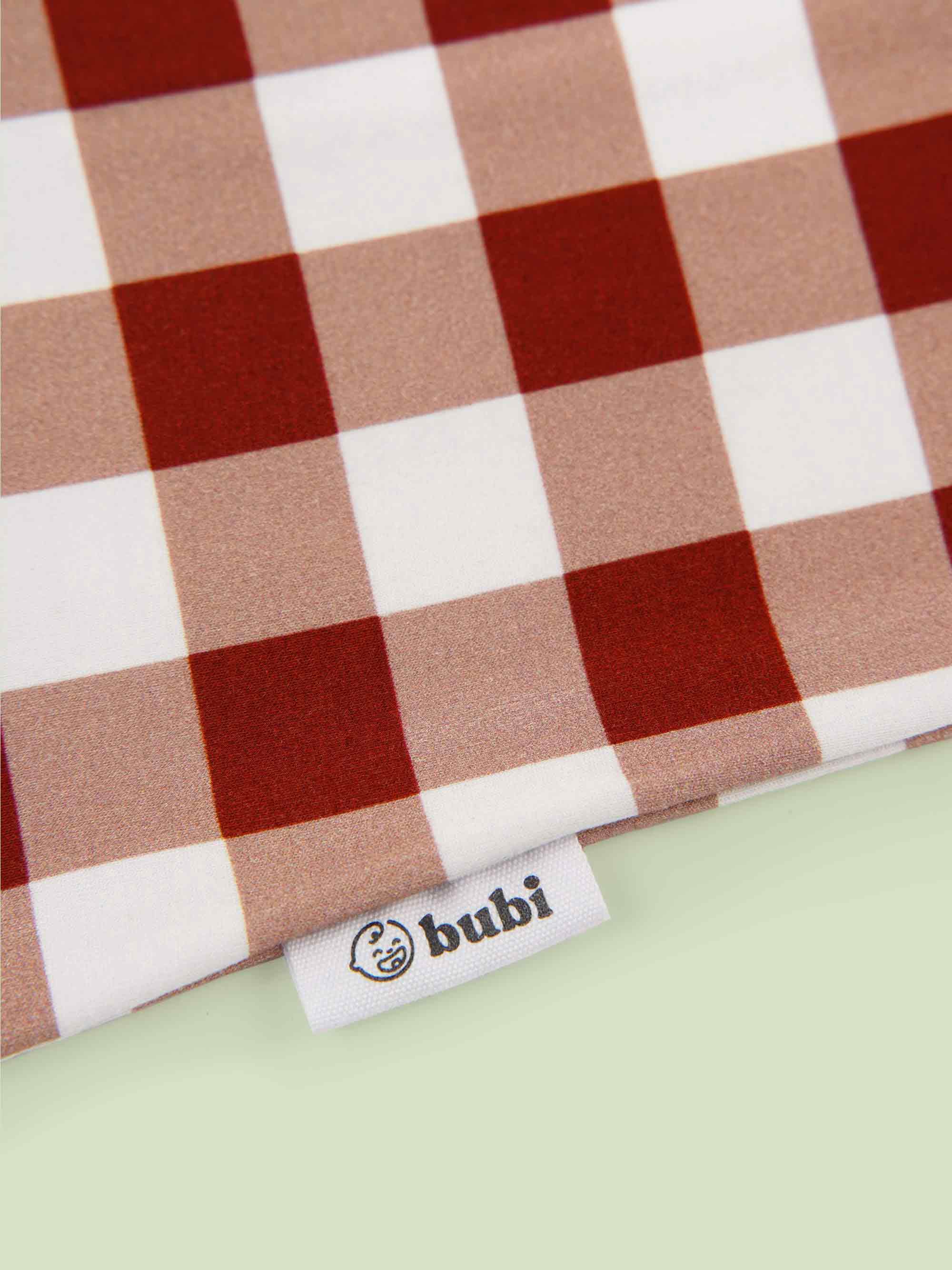 bamboo baby sleeping bag squares pattern - close-up logo view